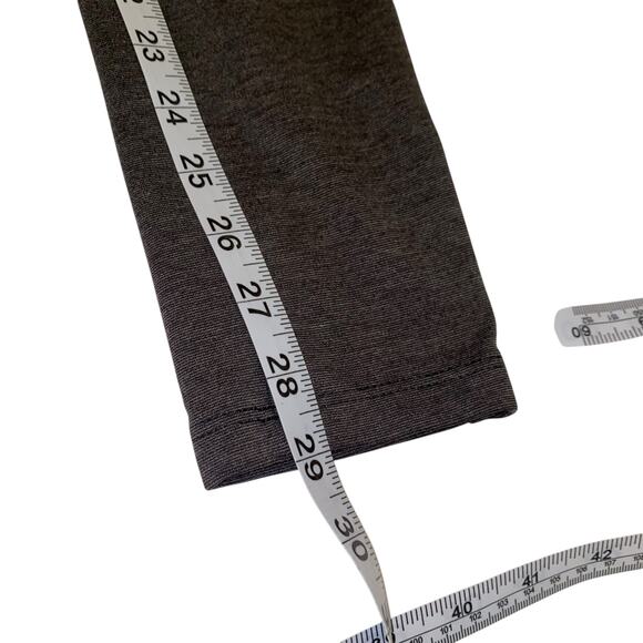 Women's Arkitect Size 8 Gray High Waisted Leggings - Made in Colombia - Picture 8 of 11